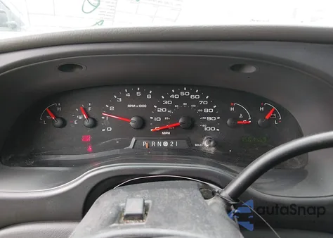 2005 Ford E-150 Commercial/Recreational from USA, damaged, VIN 1FTRE14W35HA16330